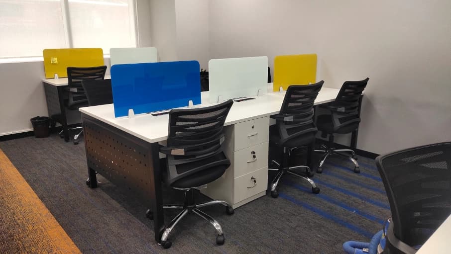 Furniture Manufacturer Panel Leg Desks Mumbai